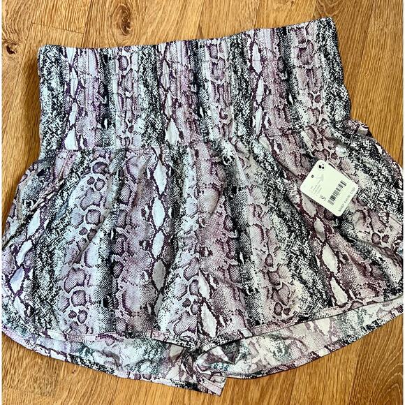FP Movement by Free People Women's The Way Home snake print Shorts  Size S - Picture 2 of 9